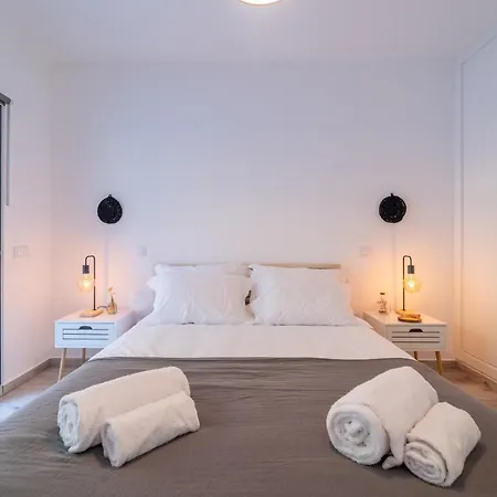 Appartement Nascer Do Sol *