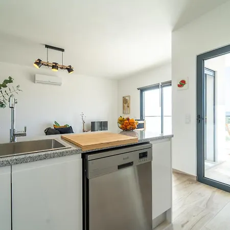 Appartement Nascer Do Sol *